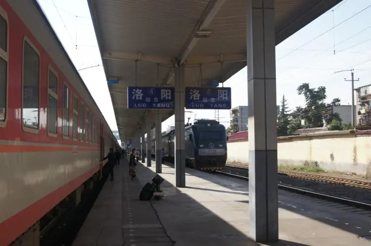 深圳到洛陽物流公司|深圳至洛陽專線(今日/關(guān)注) 深圳到洛陽物流公司|深圳至洛陽專線(今日/關(guān)注)